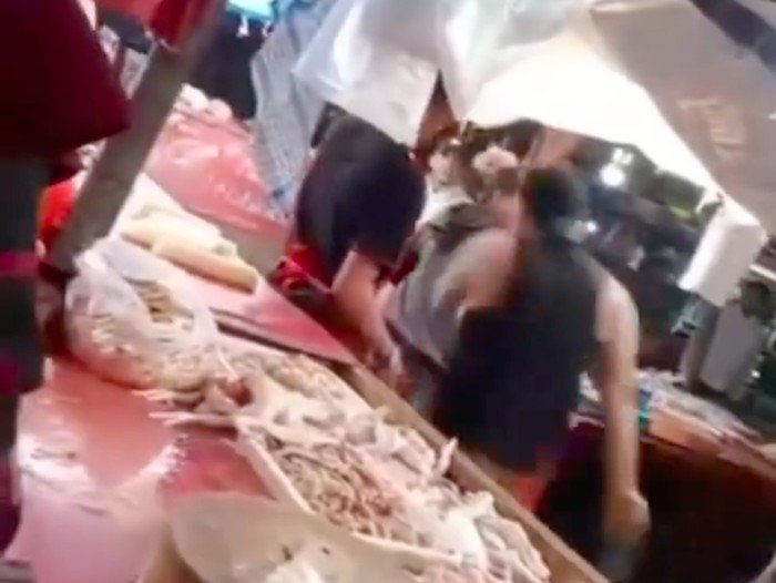 Aksi Preman Bergolok Kambuhan di Ciputat Berakhir Dicokok: Polisi Tertegun, Masyarakat Terkejut!