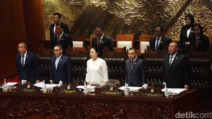 Kebijakan MK yang Berdampak Besar, Ini Daftar Pimpinan AKD DPR yang Harus Siap Kena Dampak!