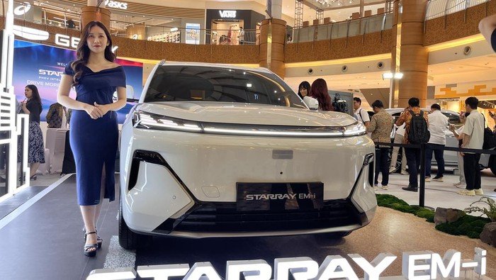 Dapatkan Geely Starray EM-i Rp 499 Juta dengan Garansi Tanpa Batas!