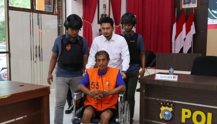 Kisah Horor di Riau: Pria Bejat Bunuh Teman, Paksa Istri Threesome!