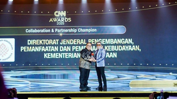 **Kemenbud: Konsisten Cetak Talenta Seni Budaya, Terpilih CNN Awards!**