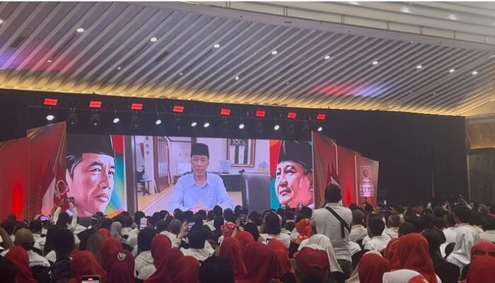 Jokowi Kirim Pesan Lewat Video di Kongres Projo: Relawan Wajib Kerasukan!