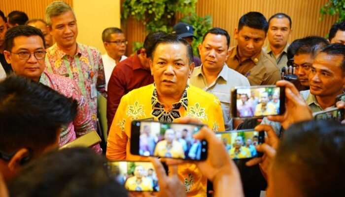 Plt Gubernur Riau Bantah Peran Saksi Pelapor Abdul Wahid ke KPK: Buka-bukaan Mengejutkan #KPK #GubernurRiau #AbdulWahid