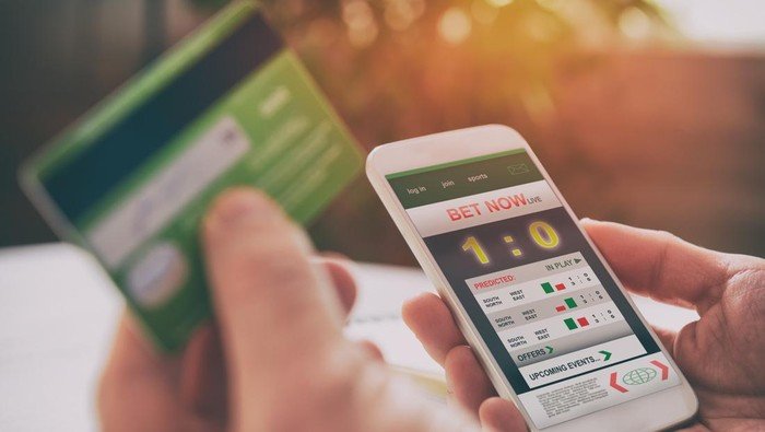 Siswi SMA Promosikan Judi Online, Malang! Dihukum Panjang atau?