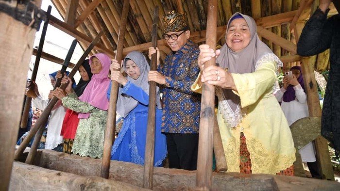 Mendes di Festival Cikondang: Hadirkan Solusi Lumbung Pangan untuk Masa Depan