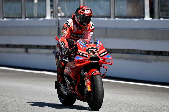 Bagnaia Jatuh Lagi, Jatuh Lagi: Tragedi atau Strategi di MotoGP Portugal?