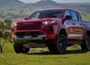 **Hilux Travo Generasi Kedelapan, Pilih Powertrain Konvensional atau Listrik**