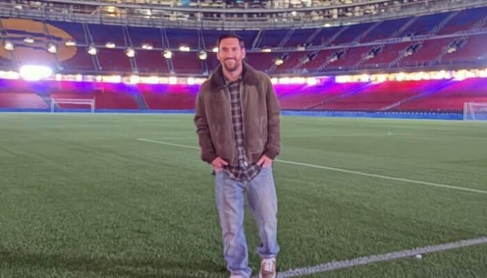 **Reaksi Skuad Barcelona saat Messi Diam-Diam Pulang ke Camp Nou**