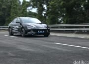Dari Klaim Ngebut ke Batasan China: Mobil Listrik Berhadapan dengan Regulasi Akselerasi 0-100 Km/Jam