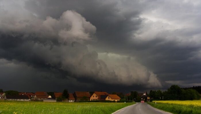 Badai di Lisbon, Banjir Menerjang, Pasutri Lansia Meninggal