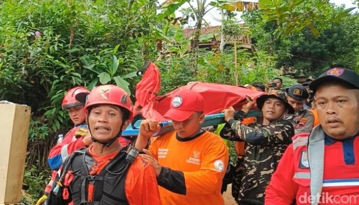**Tragedi Cilacap: 20 Korban Longsor yang Belum Ditemukan, Masyarakat Desak Penanganan Darurat**