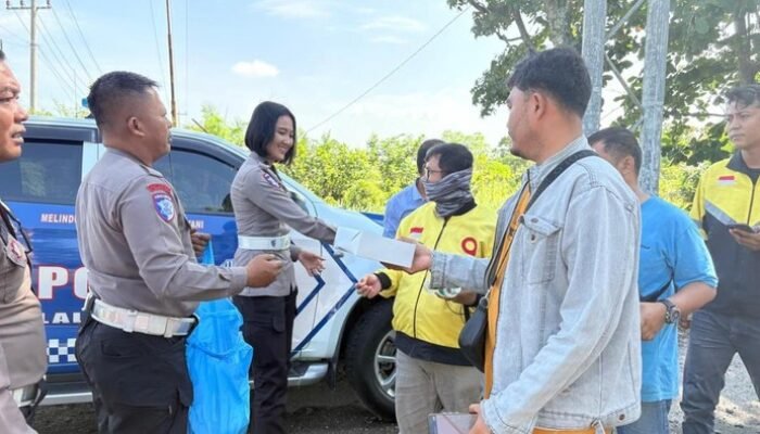 Dari Sembako hingga Sosialisasi, Polantas Polda Riau Gelar Operasi Zebra yang Menyentuh Hati!