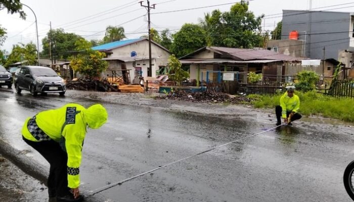 Pikap Tabrak Pemotor Sekeluarga di Gowa: Tragedi yang Mengingatkan Kita pada Pentingnya Keselamatan Berkendara