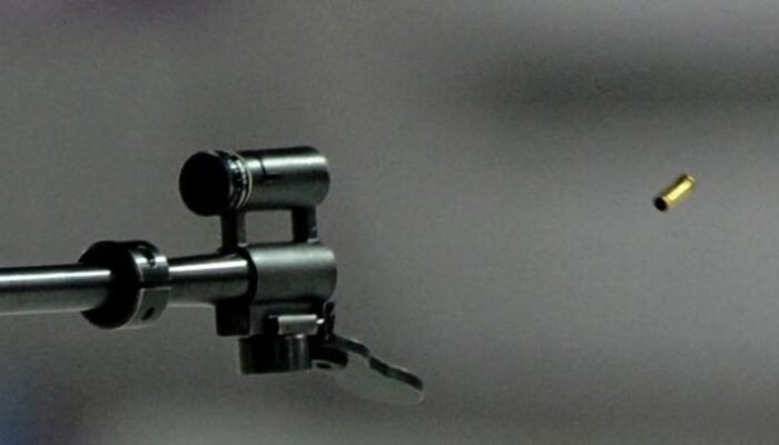 Polisi Tembak Pria Pelaku KDRT yang Acungkan Pisau di Stasiun Paris: Siapa yang Bertanggung Jawab?