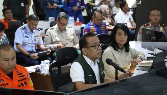 Pratikno bergerak, probowo serius: percepat penanganan bencana sumatera atau rugi besar