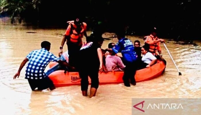 40 Warga Nagan Raya Aceh Kebanjiran, Harus Dievakuasi Pakai Perahu Karet, Begini Ceritanya!