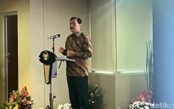 “Ekonomi RI Perlu Revolusi, Luhut Targetkan 8-9%!”