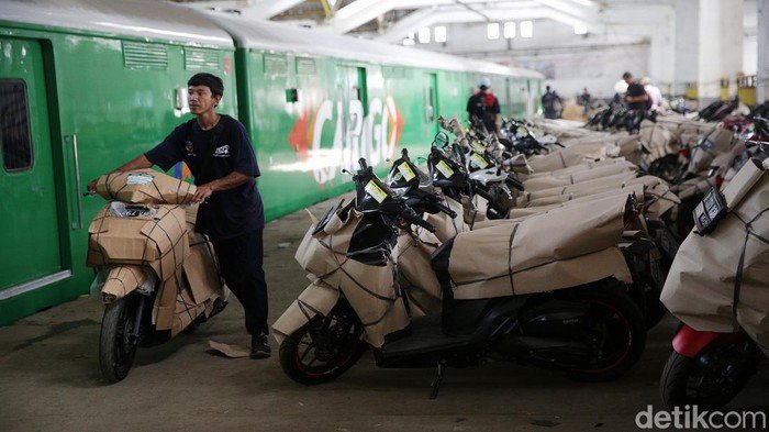 Cek Cara Daftar, Syarat, dan Rute Angkutan Motor Gratis Mudik Lebaran Sebelum Beli Mobil Baru!