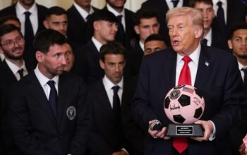 Ketika Trump Singgung Ronaldo di Depan Messi, Reaksi Mengejutkan Terjadi!