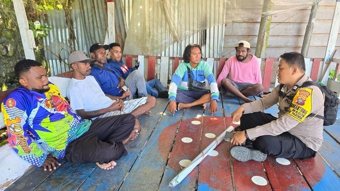 Aiptu Harmanto: Dari Tolak Suap Hingga Jadi Problem Solver, Ini Cerita Warga yang Menggemparkan!