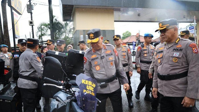 Operasi Ketupat Banten Siap Beraksi, Kapolda Cek Kesiapan Kendaraan!