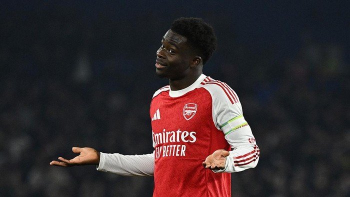 Anjing Menggonggong, Kafilah Berlalu, Arsenal Siap Melebur Rekor Juara