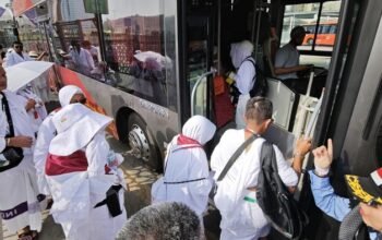 “Timteng Memanas, 14.769 Jemaah Umrah Telah Kembali—Apa yang Terjadi di Balik Layar Perjalanan Ini?”