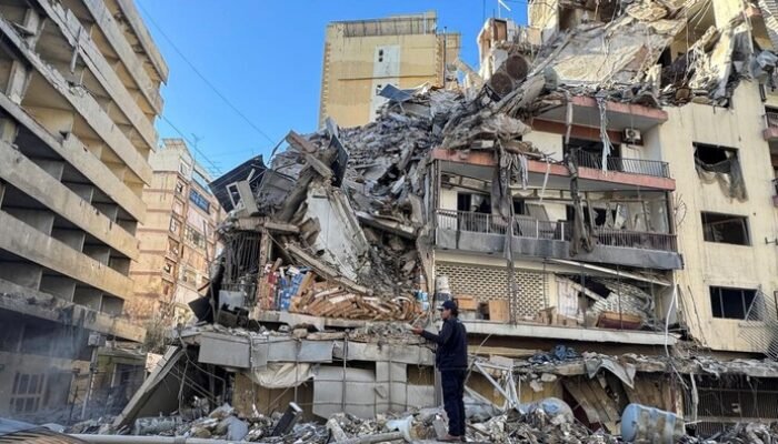 Israel Serang Hotel di Lebanon, Klaim Sasar Komandan Garda Revolusi Iran – Update 3