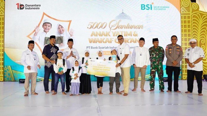 5.000 Anak Yatim Indonesia Terima Santunan dari BSI dalam Gerakan Bersama