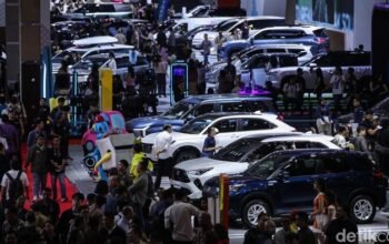 Masyarakat Kelas Menengah Terdampak Kenaikan Harga Mobil
