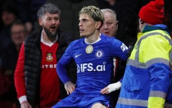 “Tumben-tumbenan Garnacho: Fenomena Menawan atau Krisis Kredibilitas Bola?”