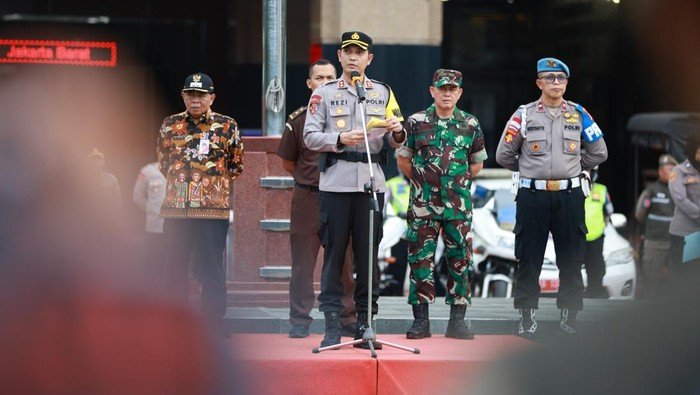 Lebaran 2023, Polres Jakbar Kucurkan 1.300 Personel Operasi Ketupat Jaga Tranksisi