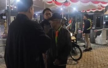 **Pemudik Lansia Terpaksa Bayar Tiket Kapal 2 Kali Lipat di Ciwandan, Asrul (72) Protes!**