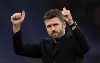 “MU Butuh Bukti Apa Lagi buat Permanenkan Carrick? Siapakah Pemain yang Seharusnya Dipermanenkan?”