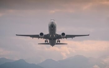 *Penerbangan Internasional Tetap Beroperasi Normal, Kemenhub Bantah Dampak Konflik di Timteng*