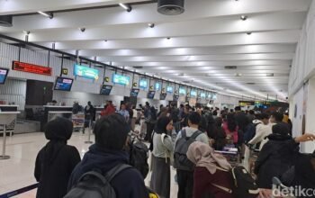 Puncak Arus Mudik, Bandara Soetta Dipenuhi Penumpang Sejak Dini Hari – Update 3