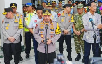 Di Puncak Arus Mudik, Kapolri Pastikan Keamanan Maksimal di Stasiun Tugu Yogyakarta