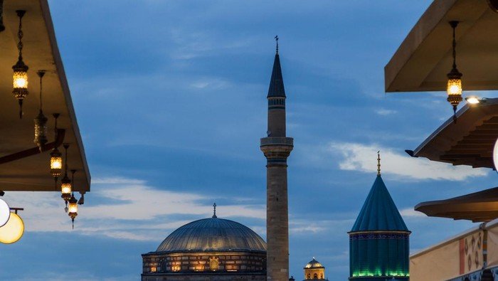 Arab Saudi, UEA, hingga Qatar Tetapkan Idul Fitri Jumat 20 Maret: Hilal Tergelap, Penggunaan Metode Modern Menuai Pro-Kontra