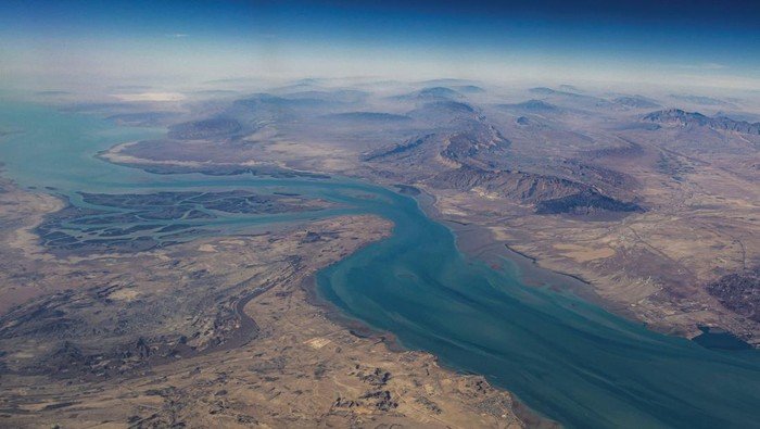 Iran Izinkan Kapal China-India Lewat Selat Hormuz, Tak Ada Indonesia! - Update 4