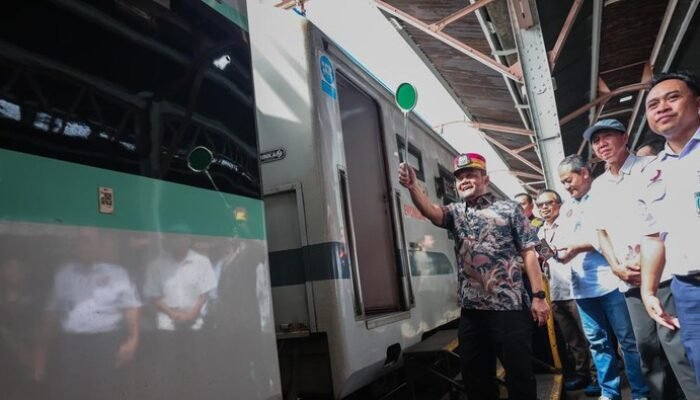 Gubernur Jateng Berangkatkan Peserta, Gerakan Balik Rantau Gratis Menuai Harapan Besar