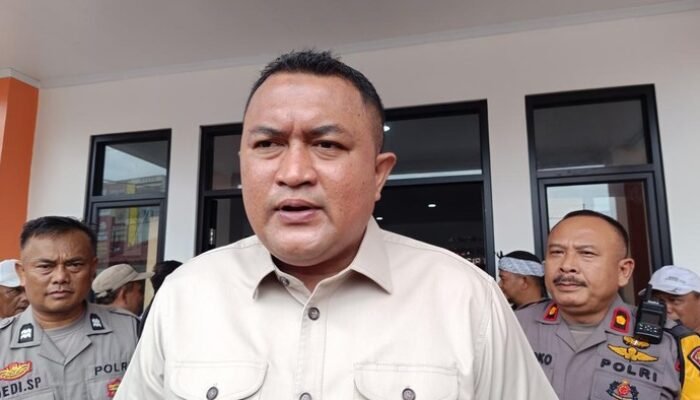 “WFH Setiap Jumat: Bupati Bogor Titip Tuntutan Profesional kepada ASN!”